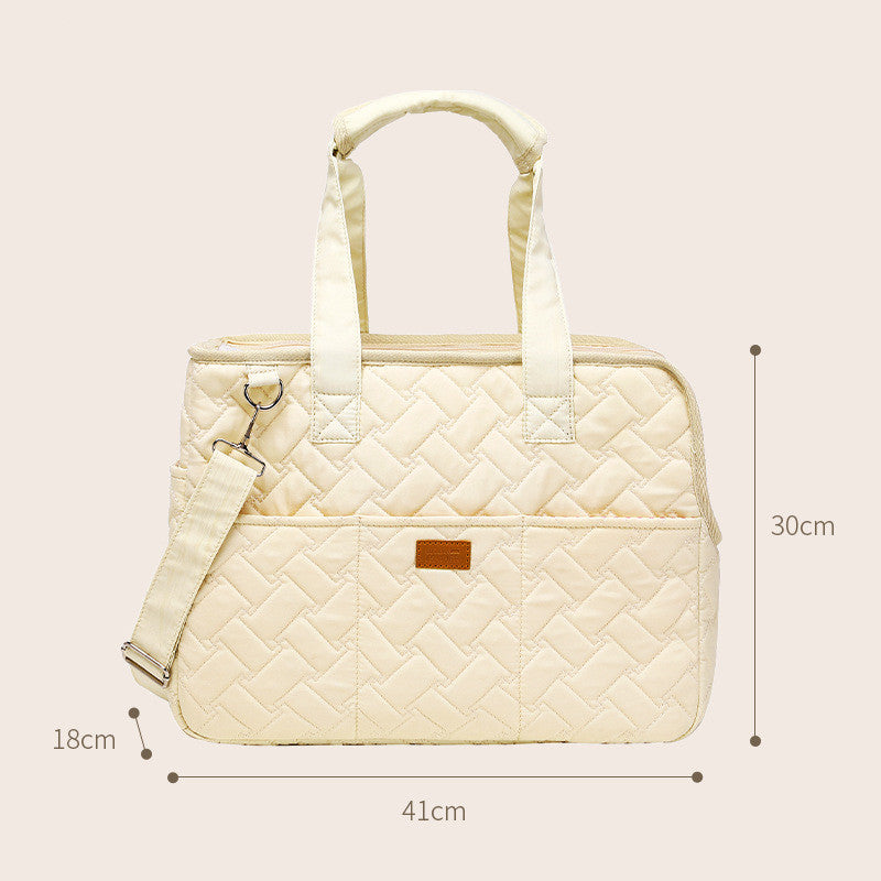 Stylish Quilted Pet Shoulder Bag with Ventilation – Cats & Small Dogs
